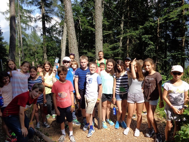 Village Camps International Summer Camp Leysin, Switzerland 2025-08-09 https://www.villagecamps.com/journals_admin/images/691-23-Big Yellow.jpg